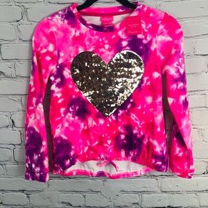 Issac Mizrahi: Tie Dye long sleeve Top with sequin Heart 💜 Size:(10/12)